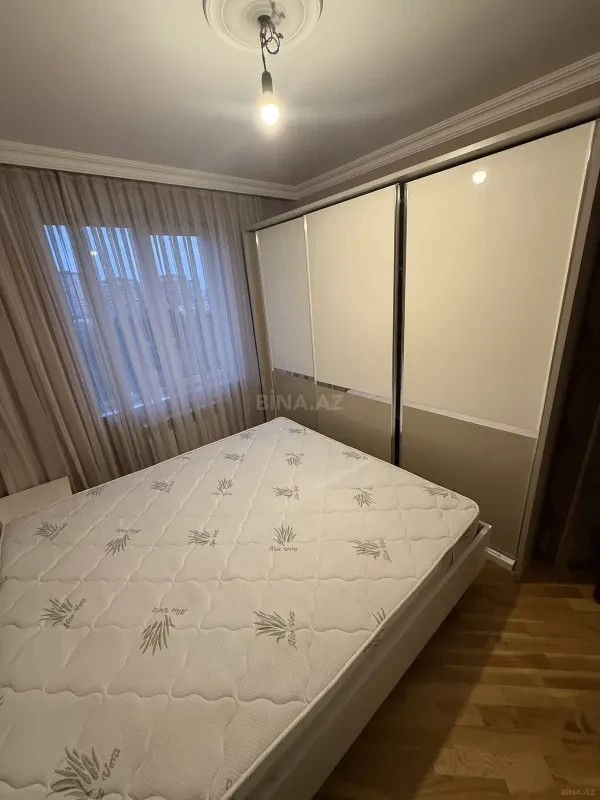 Kirayə verilir 3 otaqlı mənzil 77 m²