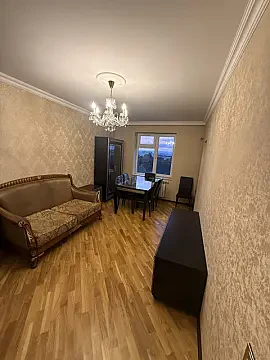 Kirayə verilir 3 otaqlı mənzil 77 m²