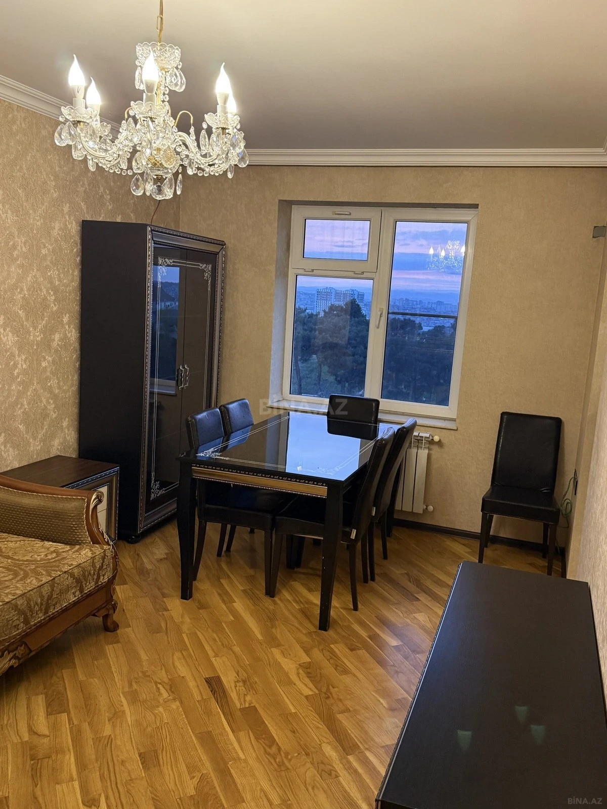 Kirayə verilir 3 otaqlı mənzil 77 m²