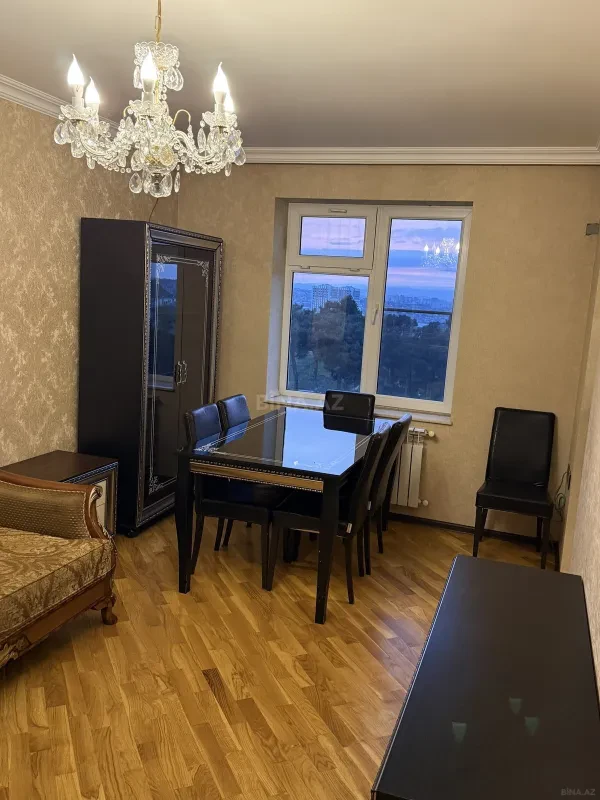 Kirayə verilir 3 otaqlı mənzil 77 m²
