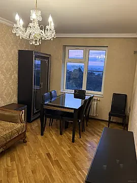 Kirayə verilir 3 otaqlı mənzil 77 m²