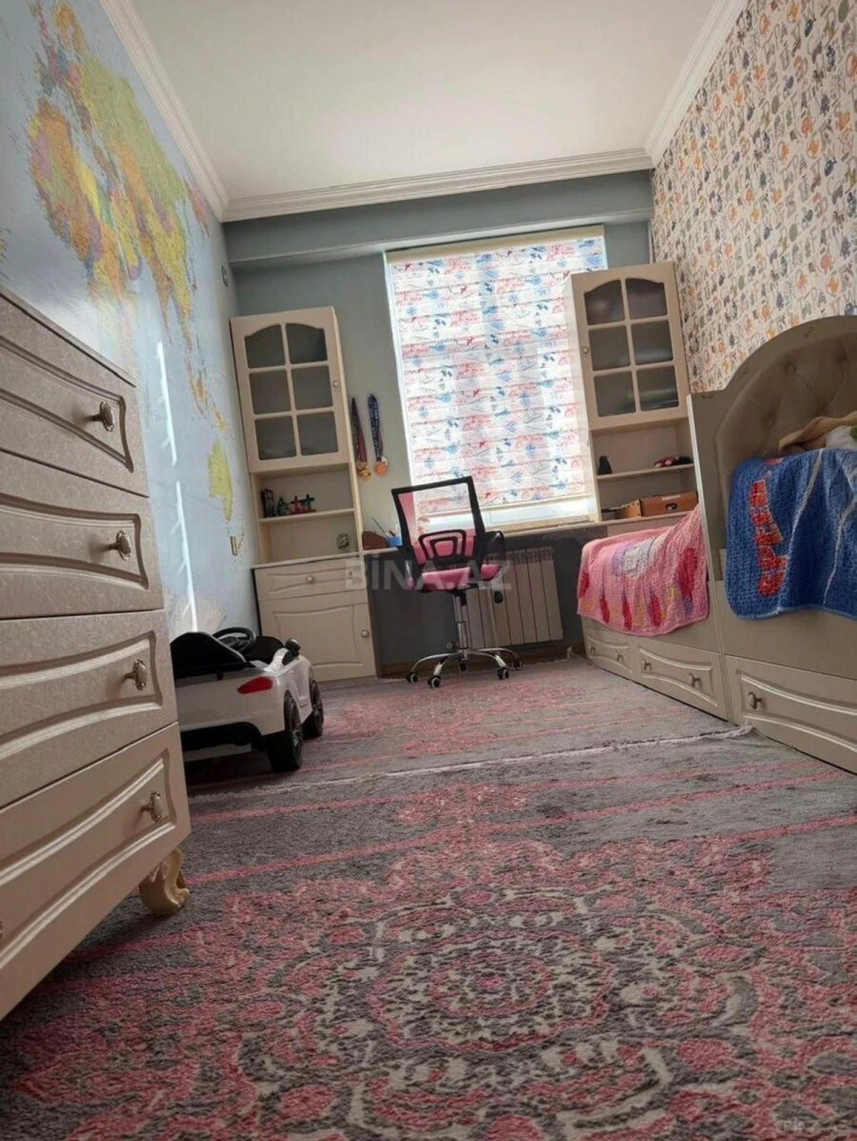 Satılır 3 otaqlı mənzil 109 m²