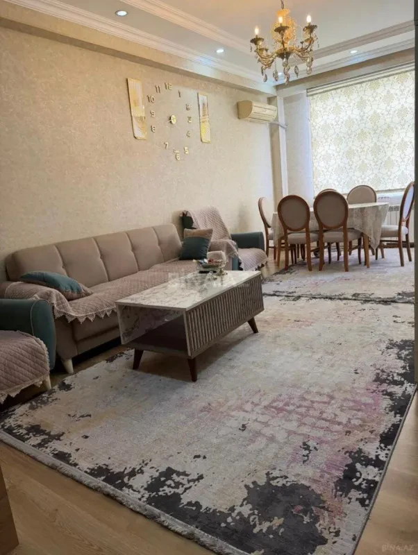 Satılır 3 otaqlı mənzil 109 m²