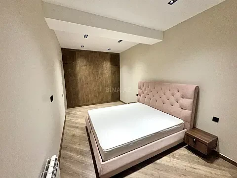 Satılır 2 otaqlı mənzil 77 m²