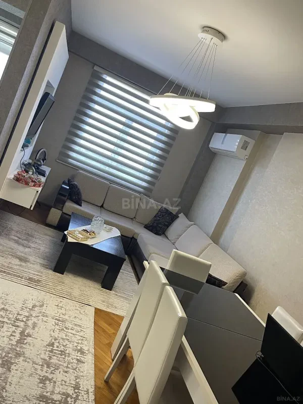 Satılır 3 otaqlı mənzil 97 m²