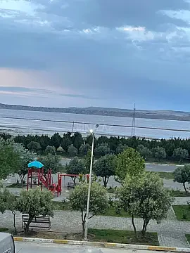 Satılır 3 otaqlı mənzil 97 m²