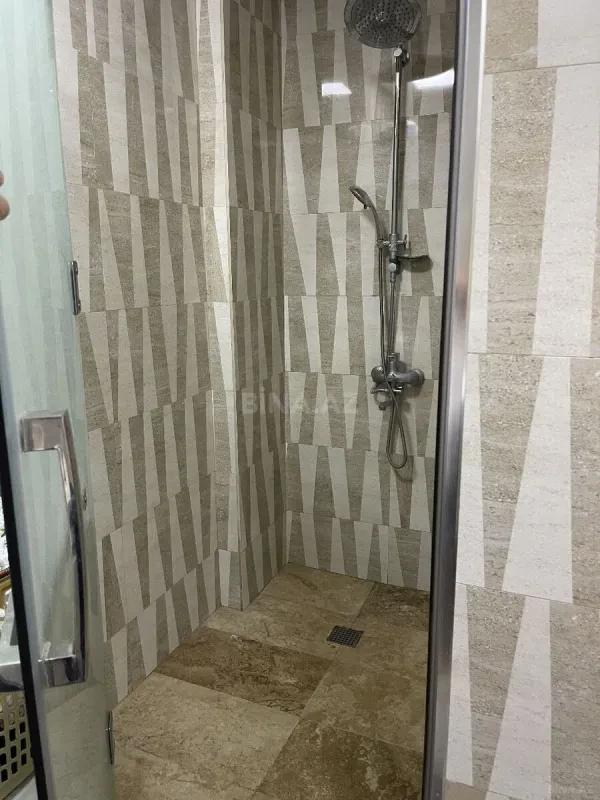 Satılır 3 otaqlı mənzil 97 m²