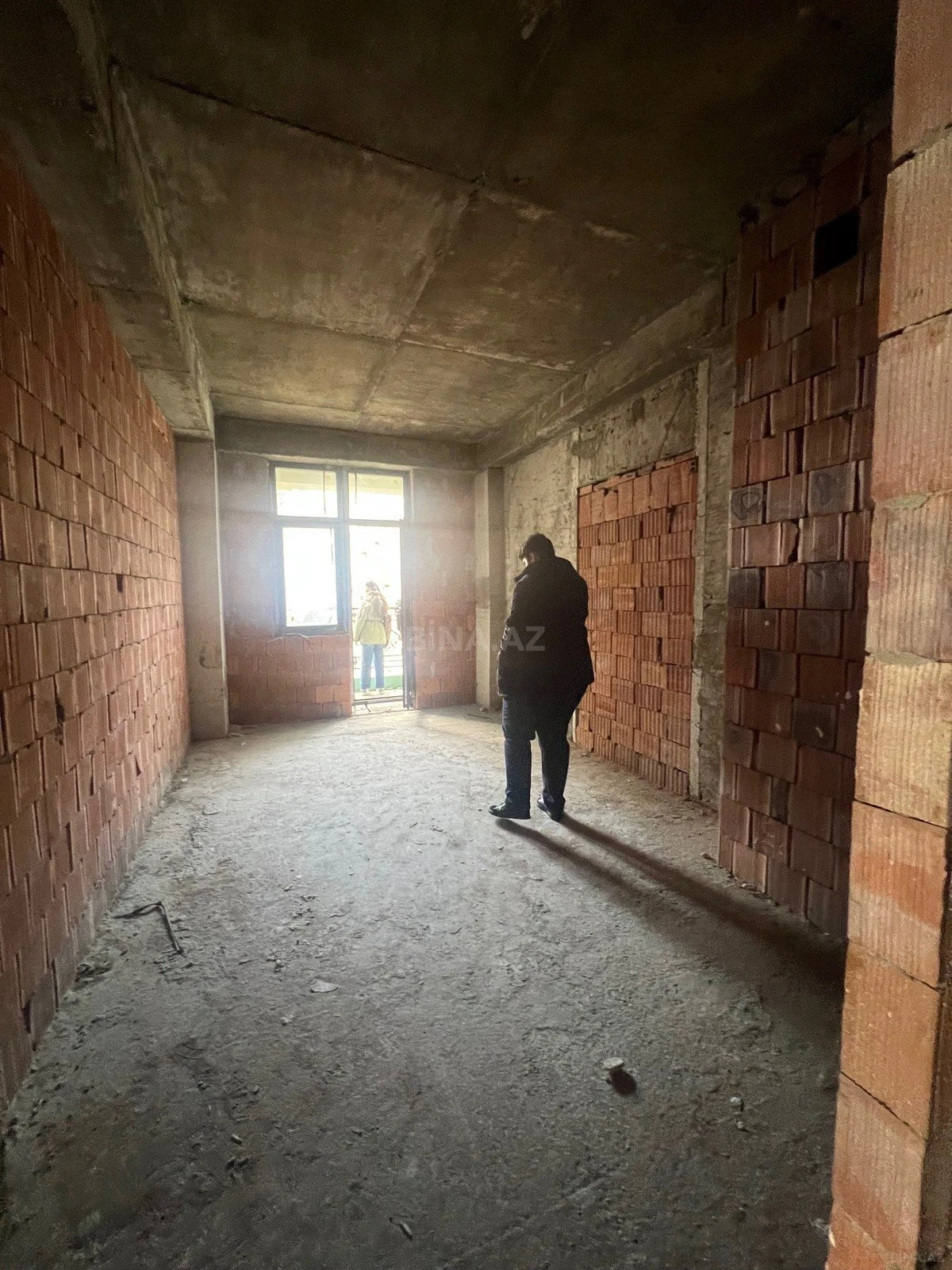 Satılır 1 otaqlı mənzil 51 m²