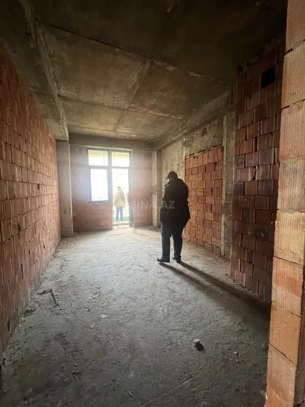 Satılır 1 otaqlı mənzil 51 m²