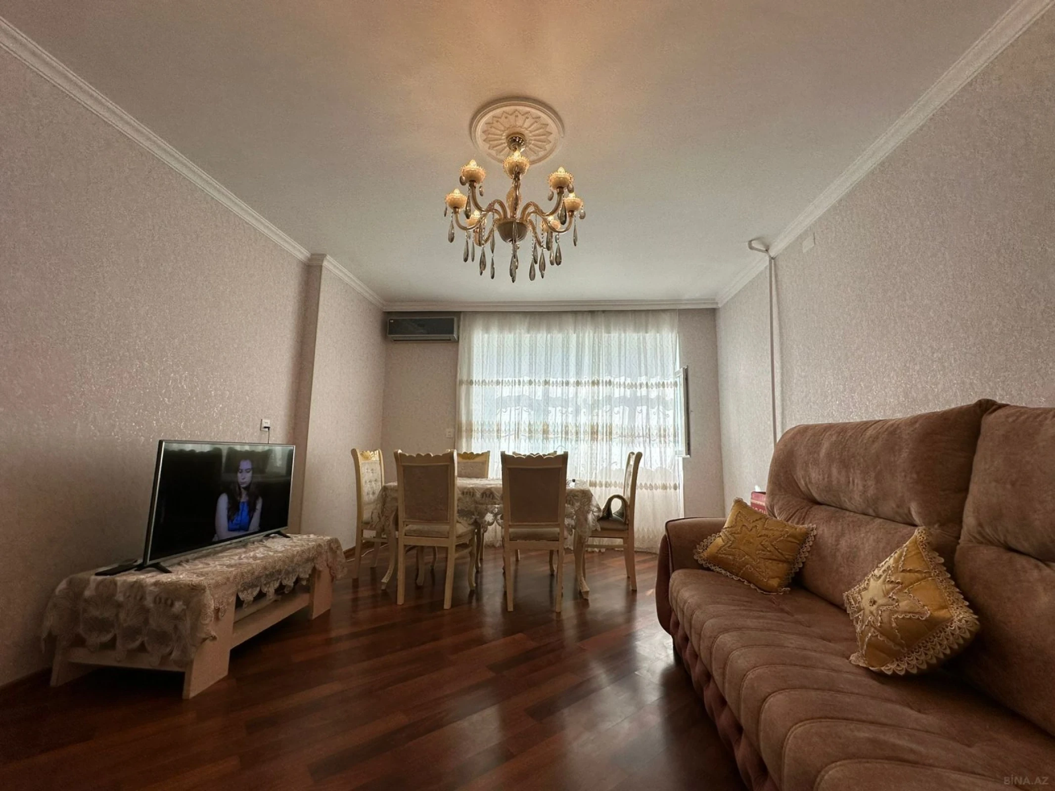 Satılır 2 otaqlı mənzil 55 m²