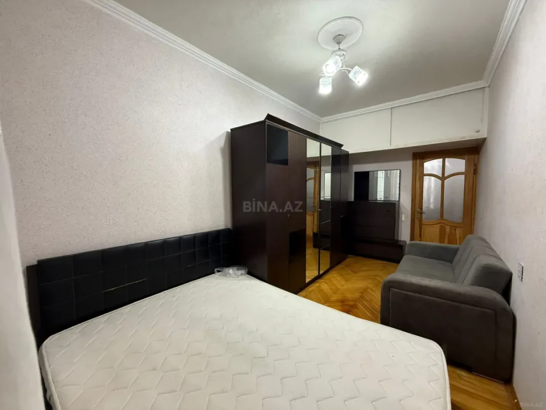 Kirayə verilir 2 otaqlı mənzil 60 m²