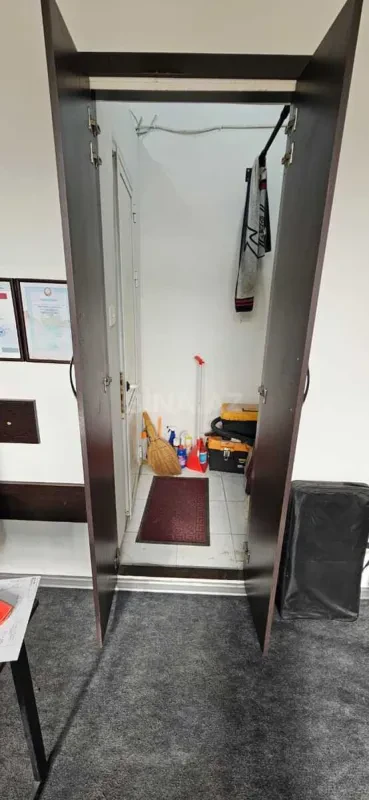 Satılır obyekt 28 m²