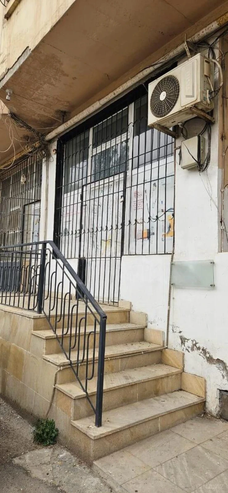 Satılır obyekt 28 m²