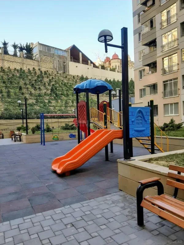Satılır 2 otaqlı mənzil 51 m²