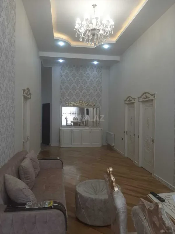 Kirayə verilir 3 otaqlı mənzil 116 m²