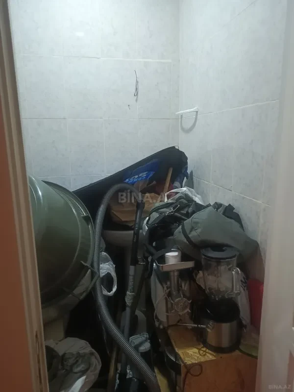 Satılır 3 otaqlı mənzil 72.8 m²
