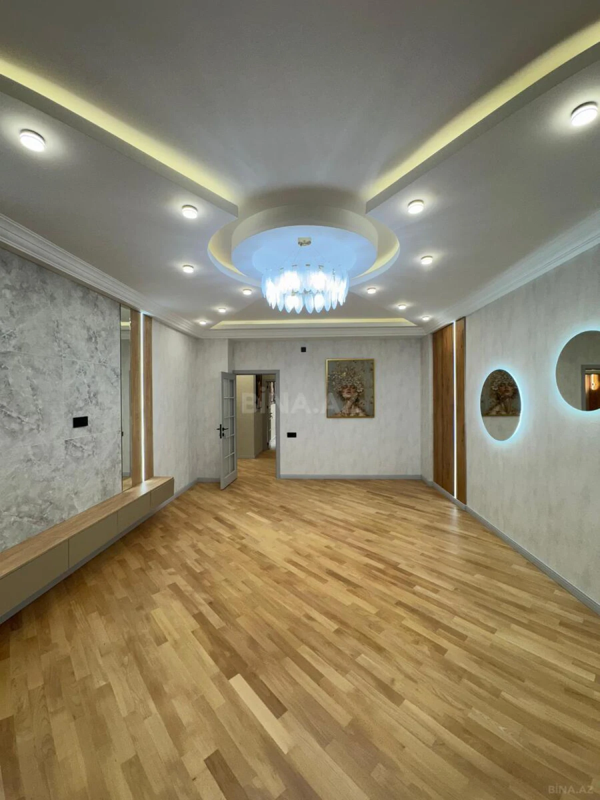 Satılır 2 otaqlı mənzil 89 m²