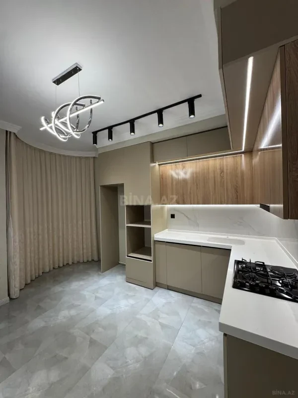 Satılır 2 otaqlı mənzil 89 m²