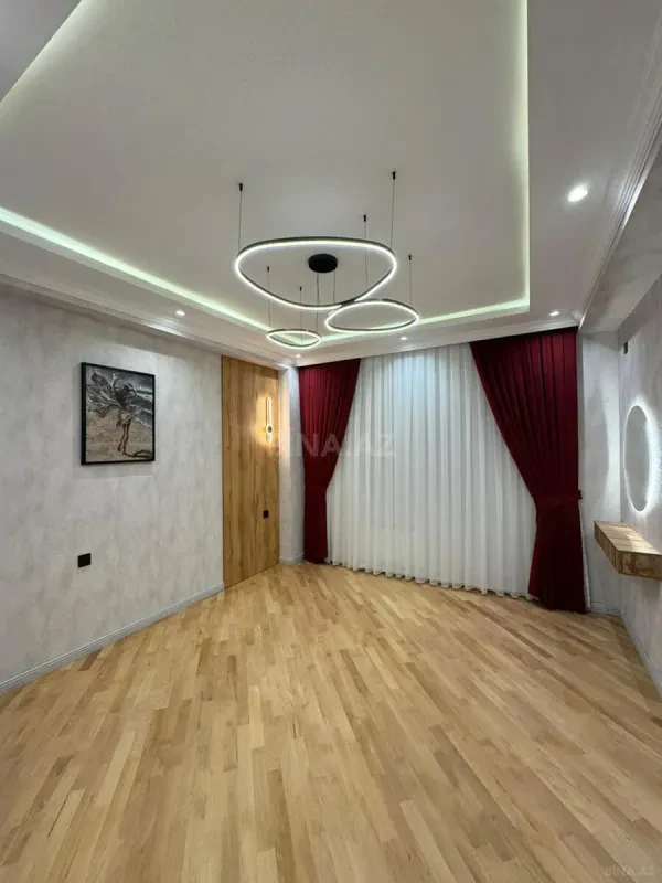Satılır 2 otaqlı mənzil 89 m²