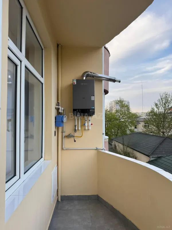 Satılır 2 otaqlı mənzil 89 m²