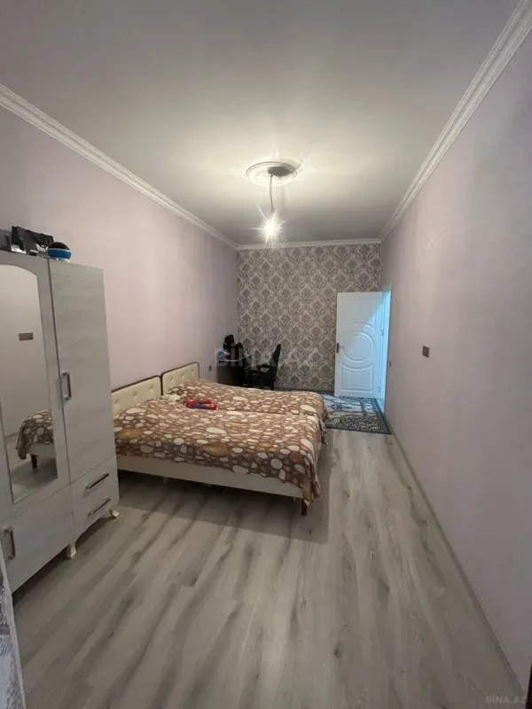 Satılır 2 otaqlı mənzil 75 m²