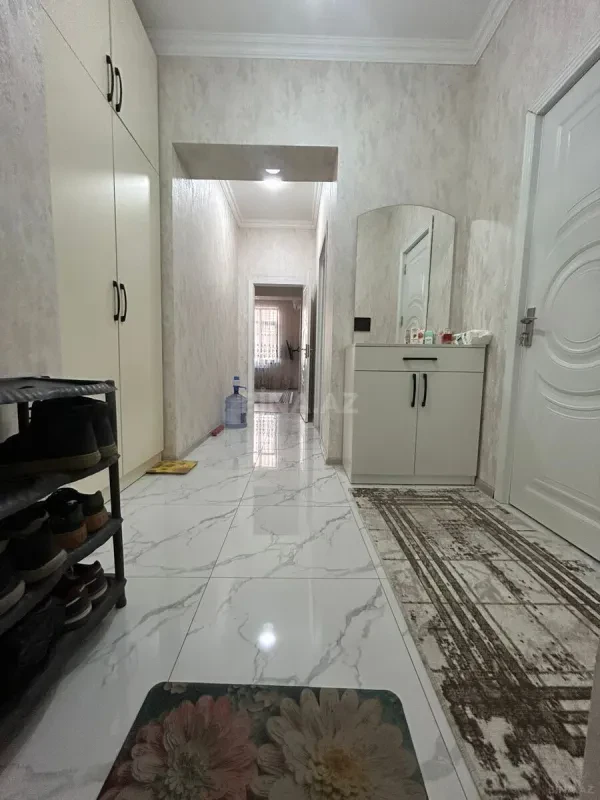 Satılır 2 otaqlı mənzil 75 m²
