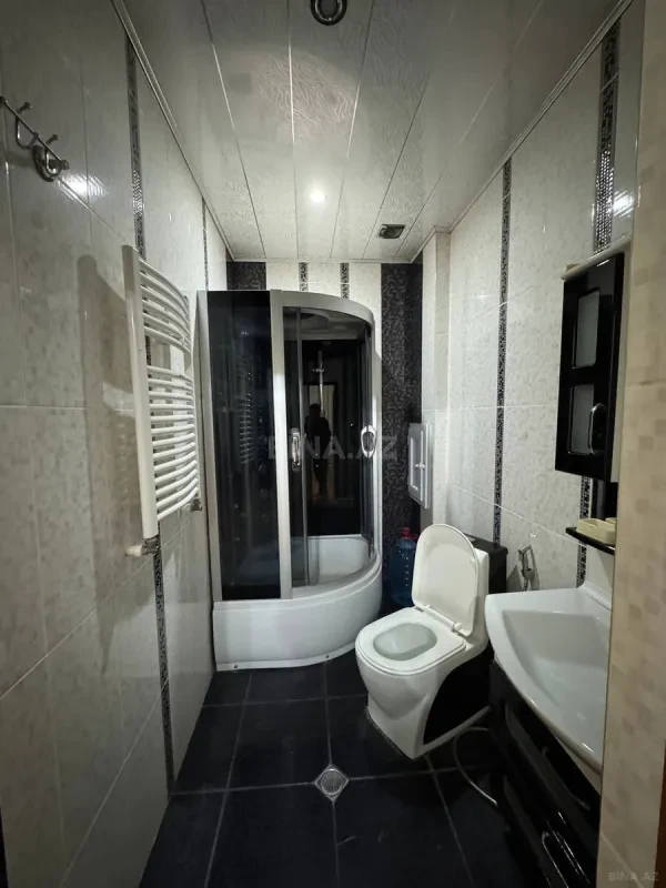 Satılır 2 otaqlı mənzil 65 m²