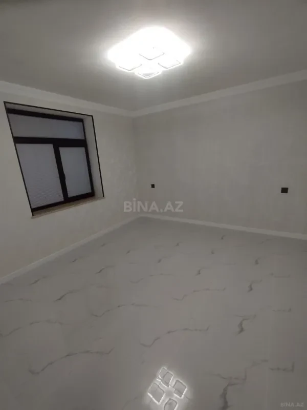 Satılır 6 otaqlı həyət evi 330 m²