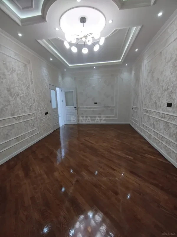 Satılır 6 otaqlı həyət evi 330 m²