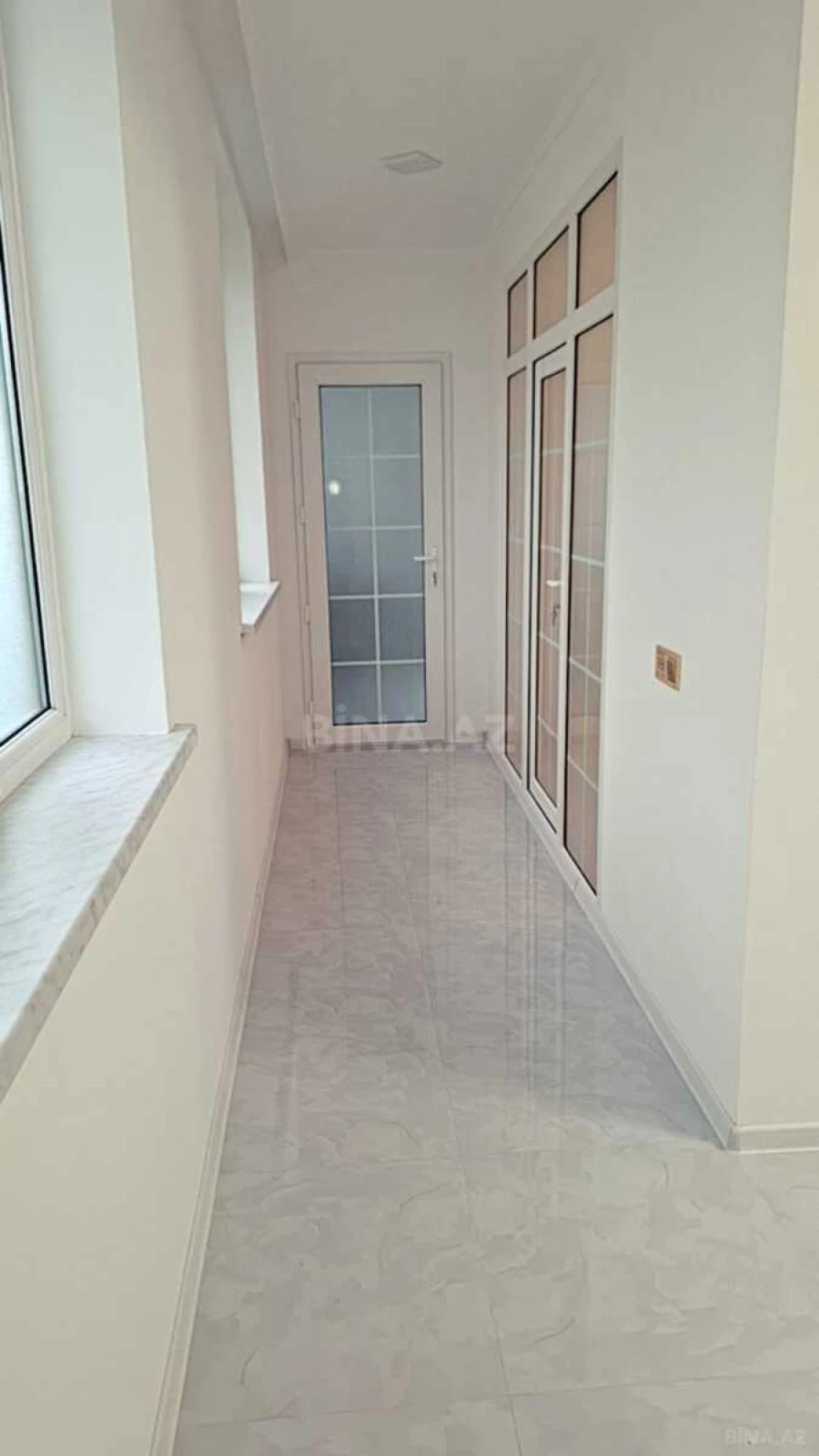 Satılır 5 otaqlı mənzil 111 m²