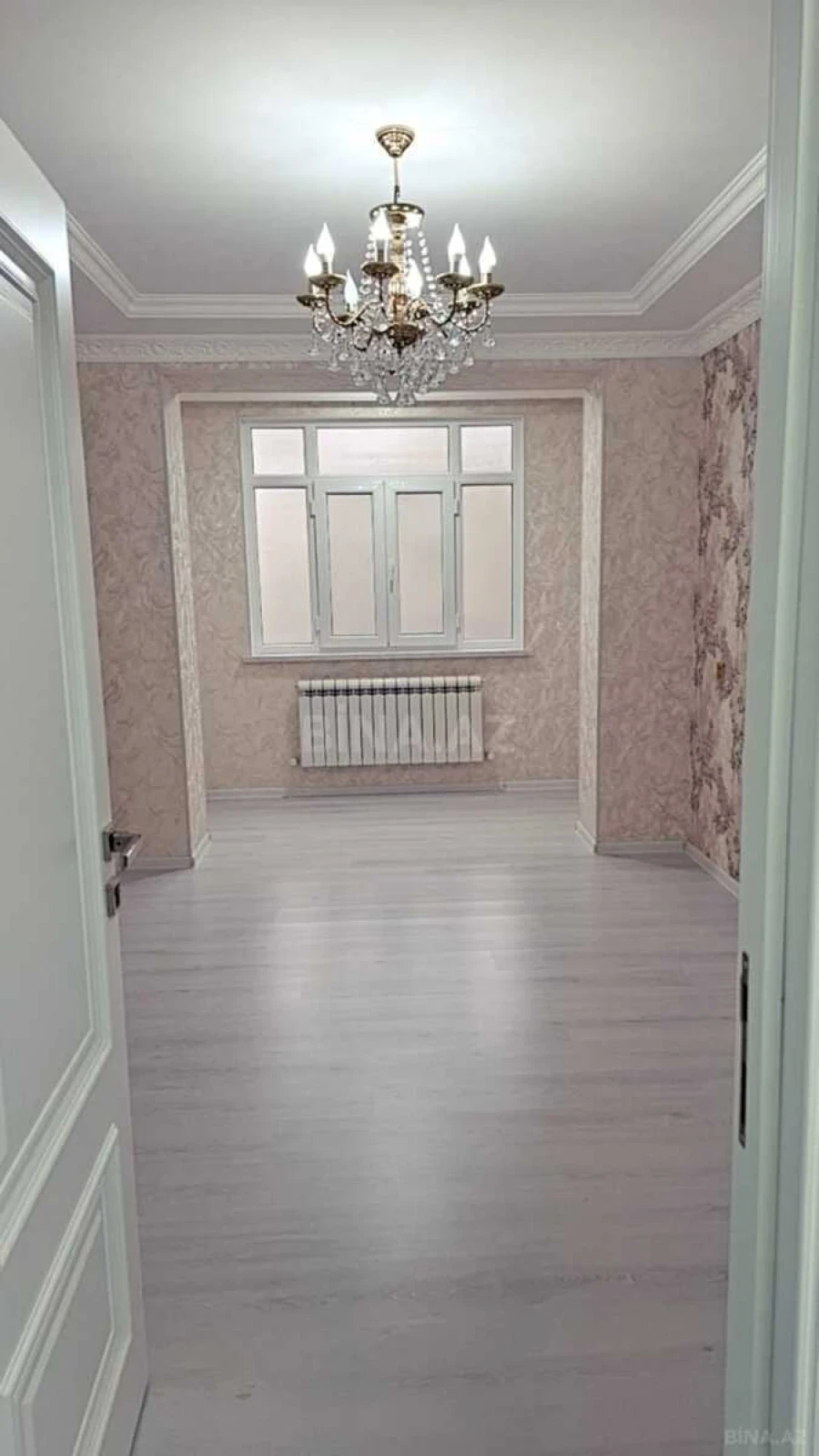 Satılır 5 otaqlı mənzil 111 m²