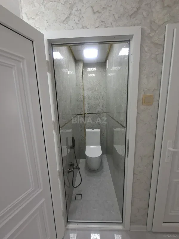 Satılır 5 otaqlı mənzil 111 m²