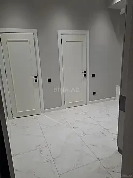 Kirayə verilir 2 otaqlı mənzil 108 m²