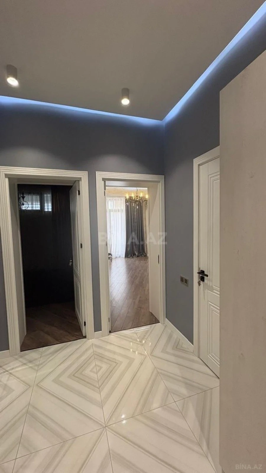 Satılır 2 otaqlı mənzil 65 m²