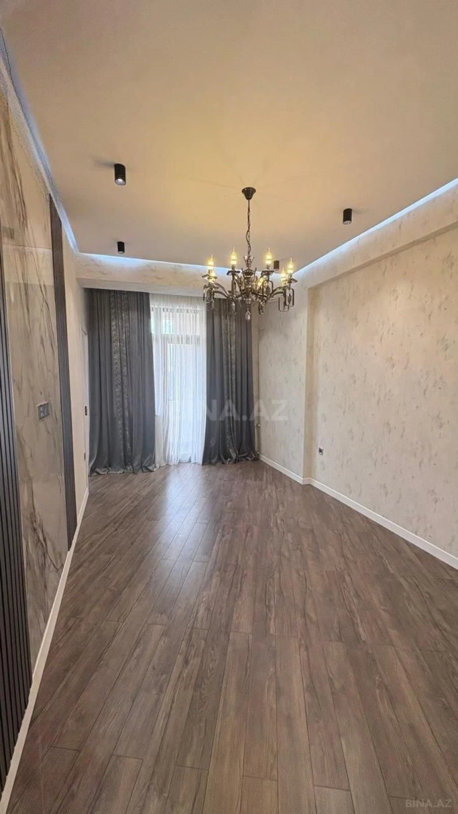 Satılır 2 otaqlı mənzil 65 m²