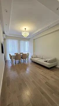 Kirayə verilir 3 otaqlı mənzil 78 m²