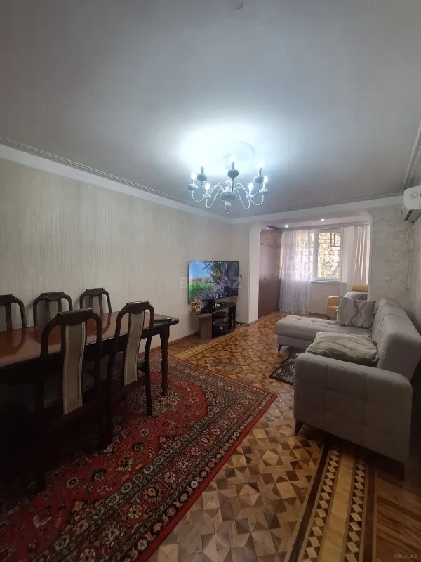 Satılır 2 otaqlı mənzil 56 m²