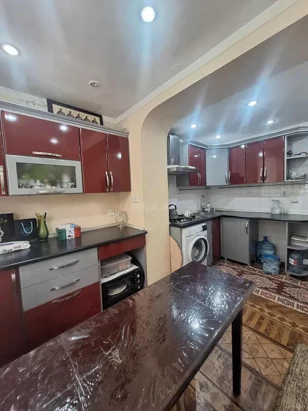 Satılır 2 otaqlı mənzil 56 m²