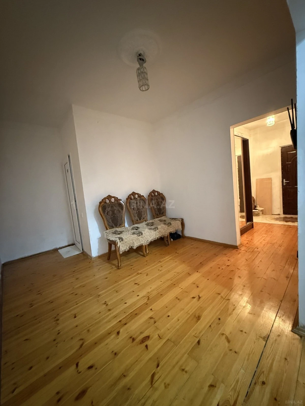 Kirayə verilir 2 otaqlı mənzil 65 m²