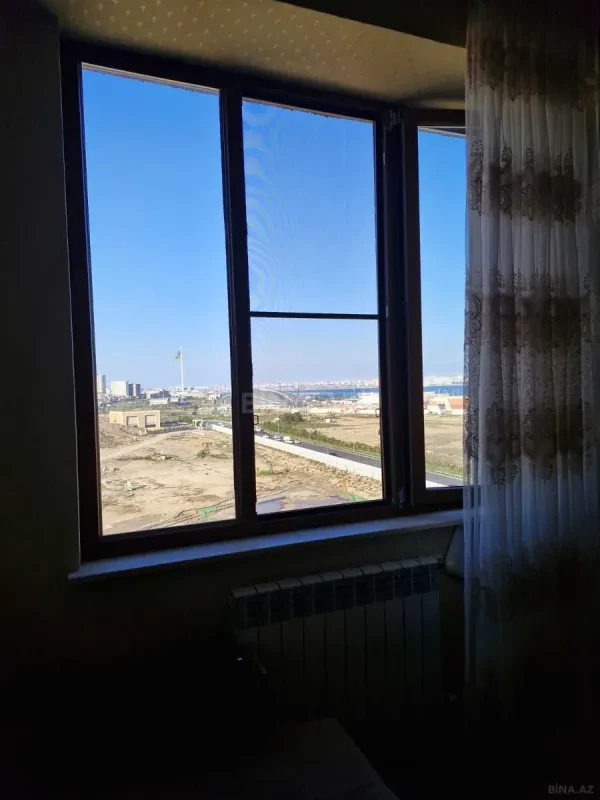 Kirayə verilir 2 otaqlı mənzil 72 m²