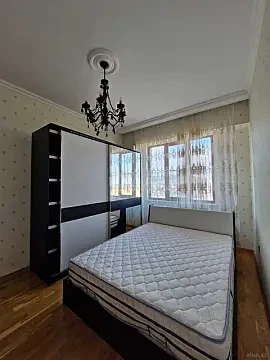 Kirayə verilir 2 otaqlı mənzil 72 m²