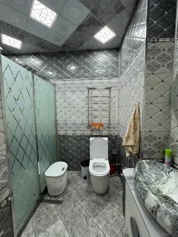 Satılır 2 otaqlı mənzil 100 m²