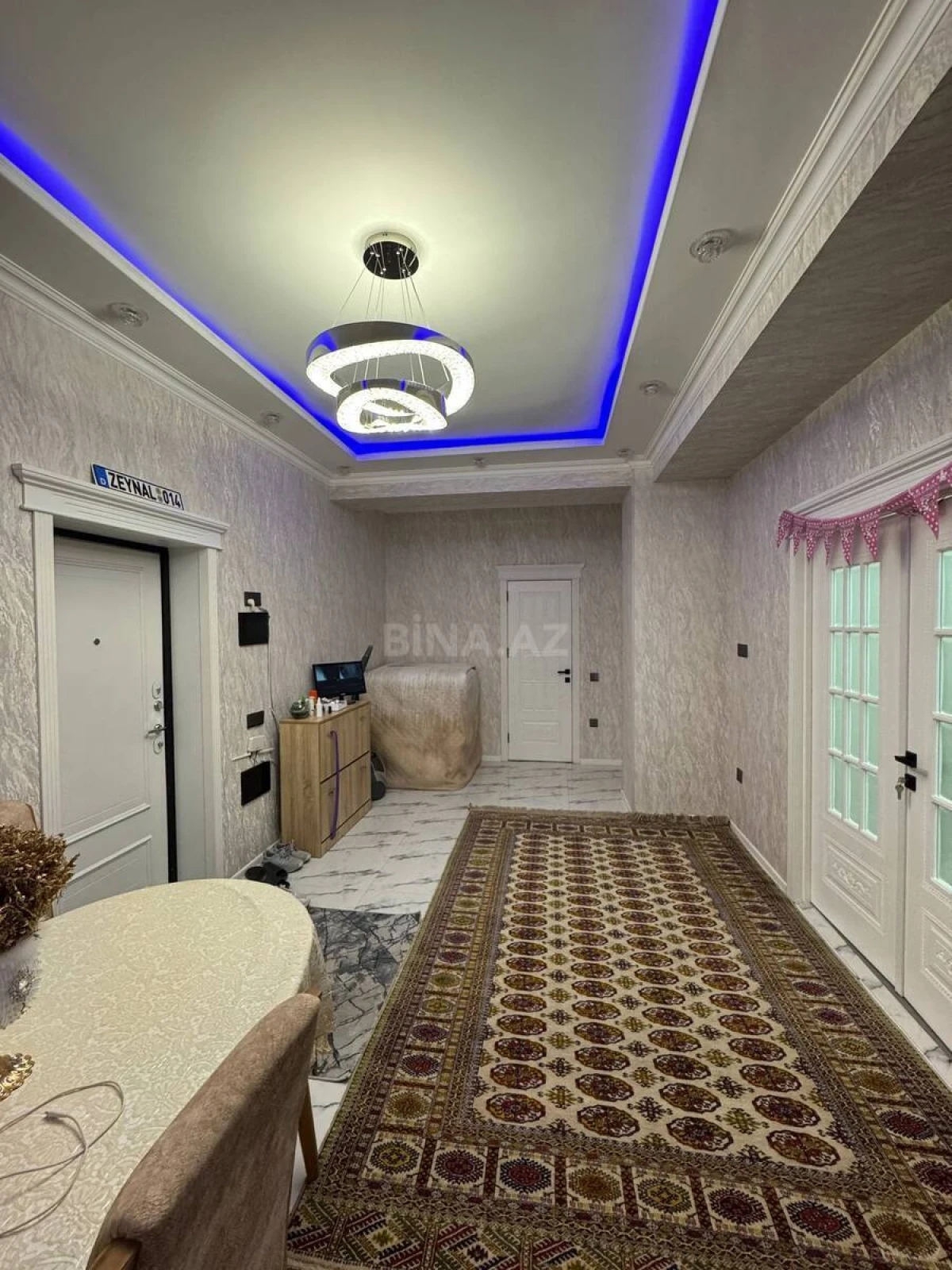 Satılır 2 otaqlı mənzil 100 m²