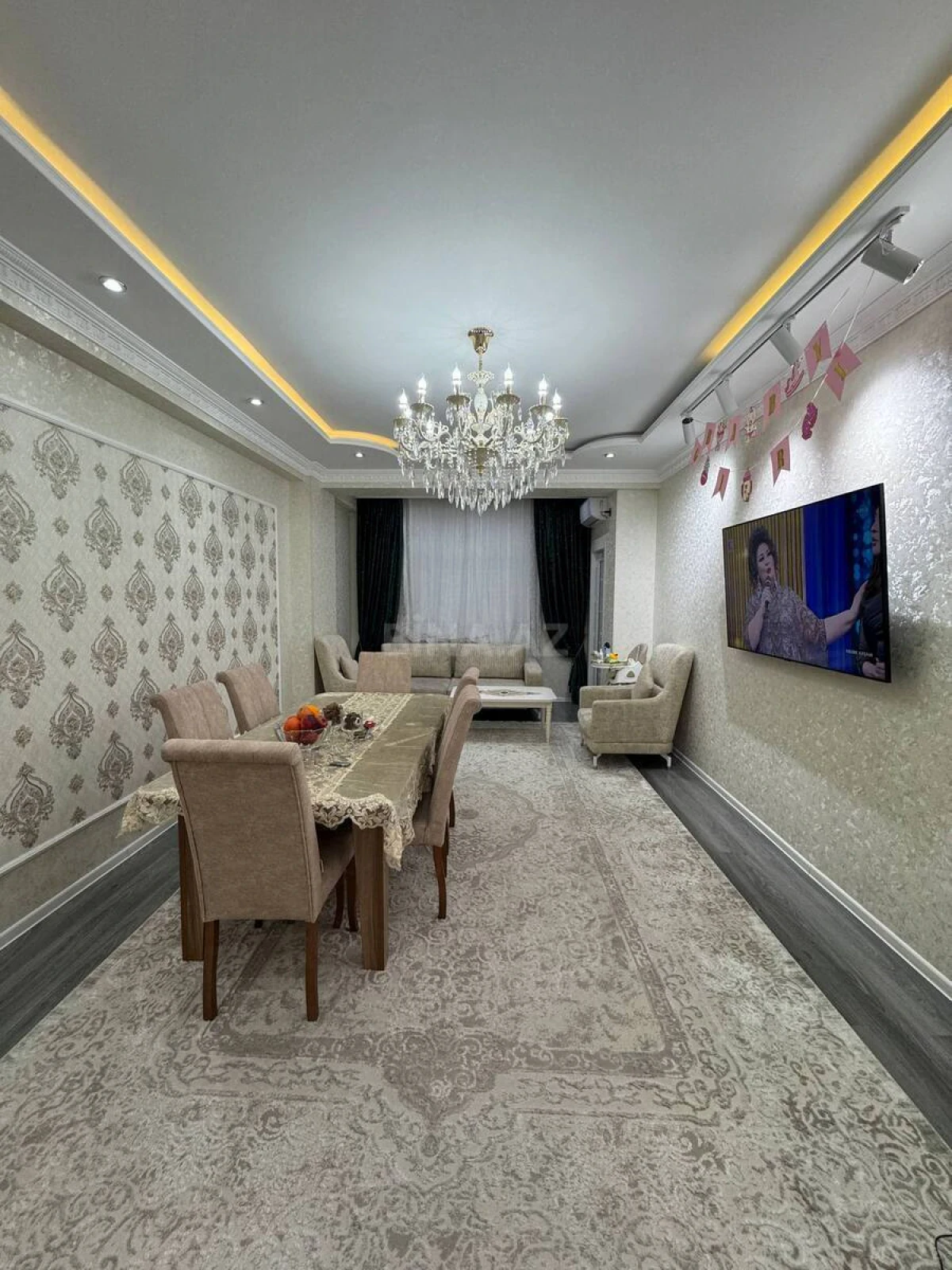 Satılır 2 otaqlı mənzil 100 m²