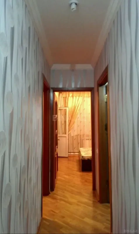 Satılır 2 otaqlı mənzil 65 m²
