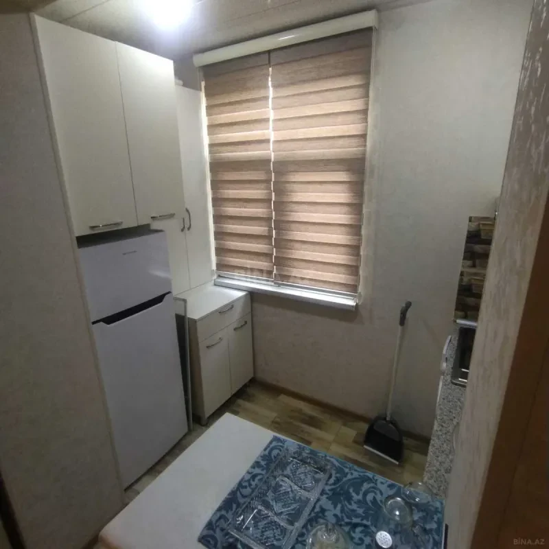 Kirayə verilir 2 otaqlı mənzil 15 m²