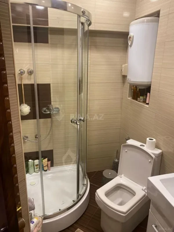 Satılır 2 otaqlı mənzil 70 m²
