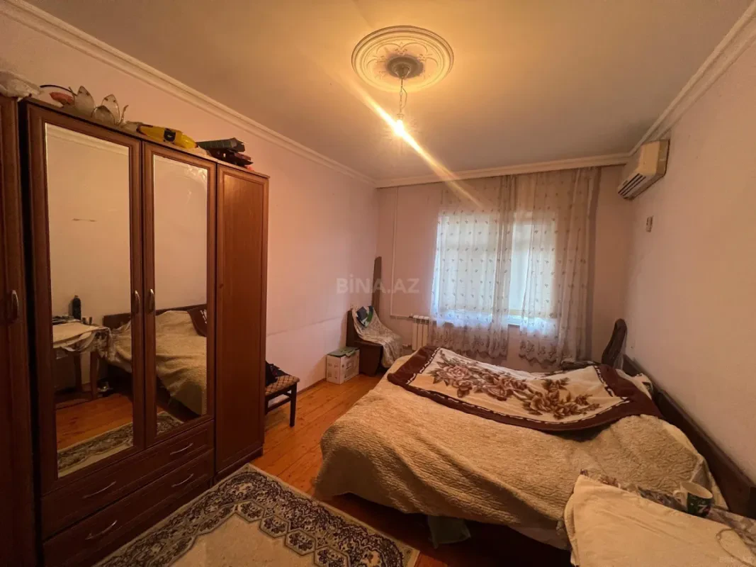 Kirayə verilir 2 otaqlı mənzil 70 m²