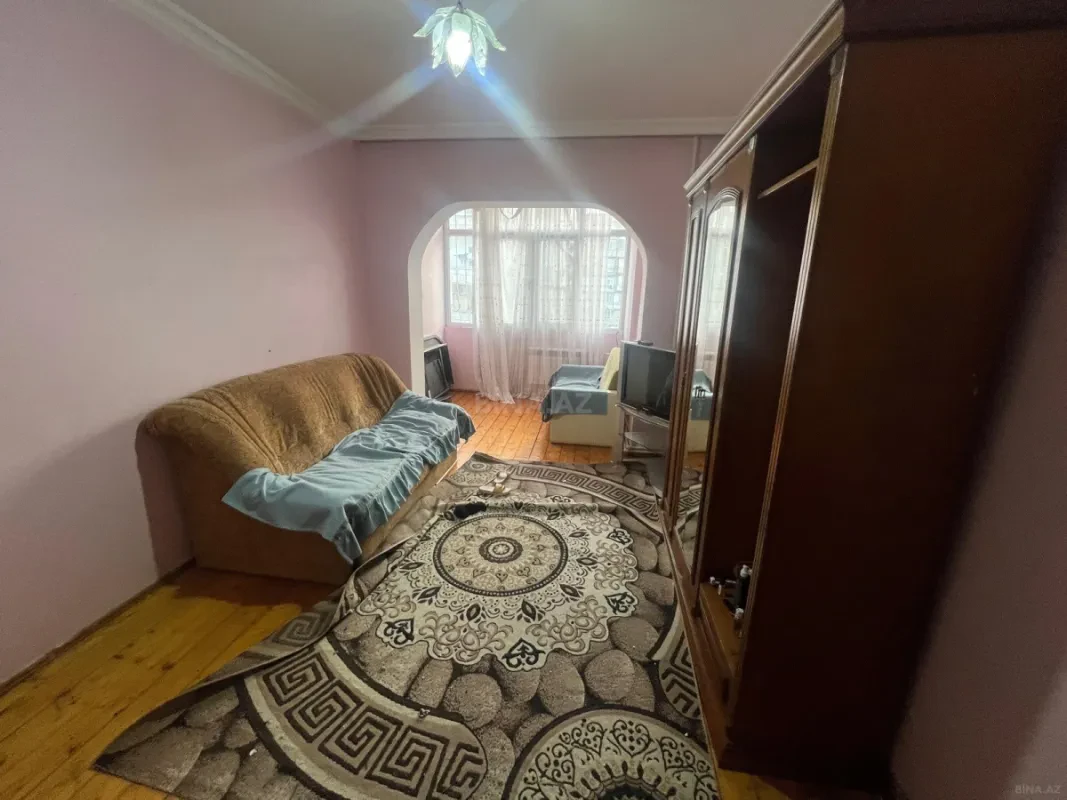 Kirayə verilir 2 otaqlı mənzil 70 m²