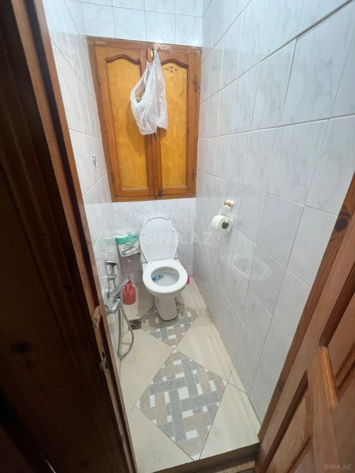 Kirayə verilir 2 otaqlı mənzil 70 m²